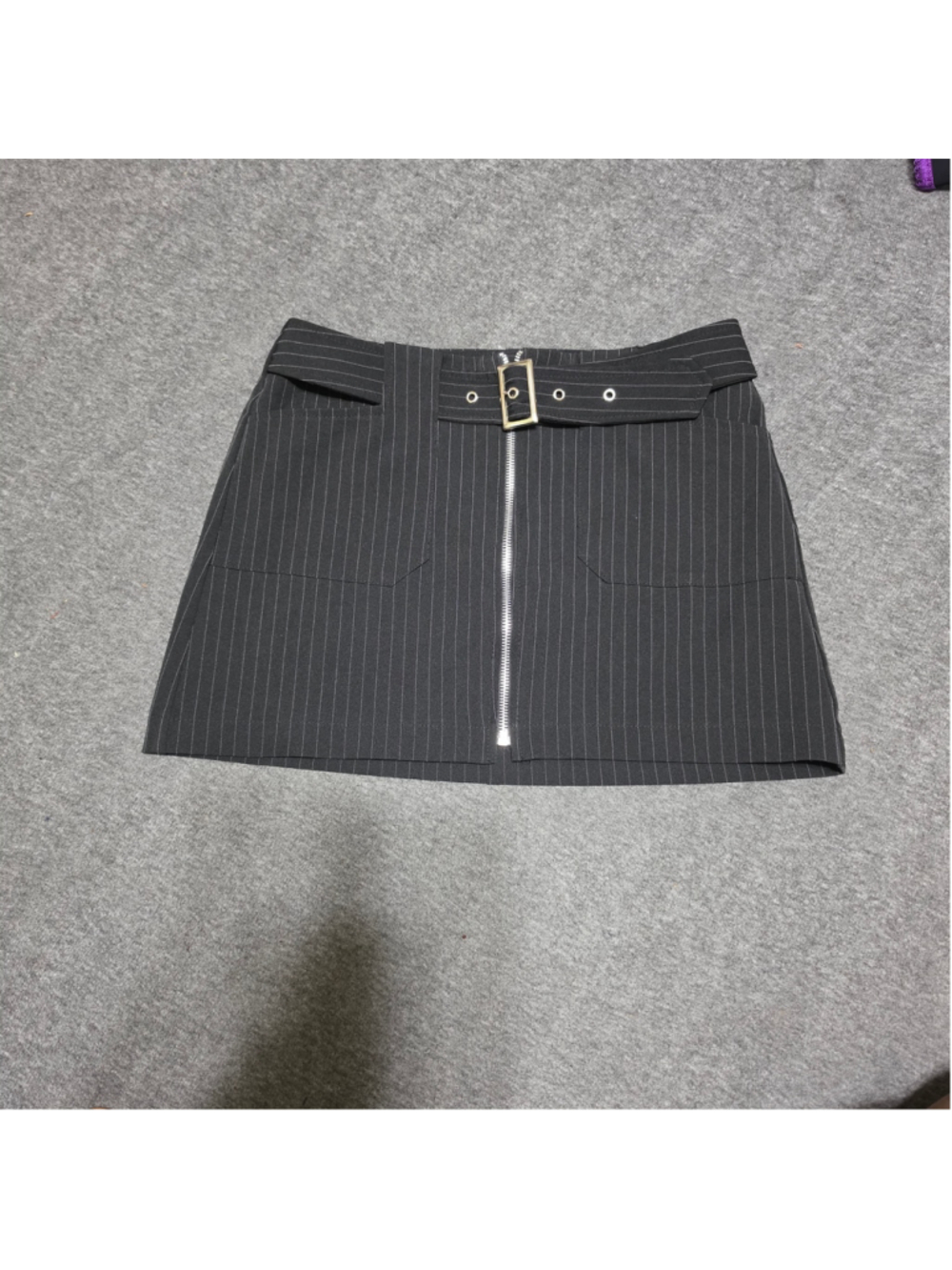 Taunt Black Pinstripe Belted Mini Skirt Zip Front Womens Size 3 Small